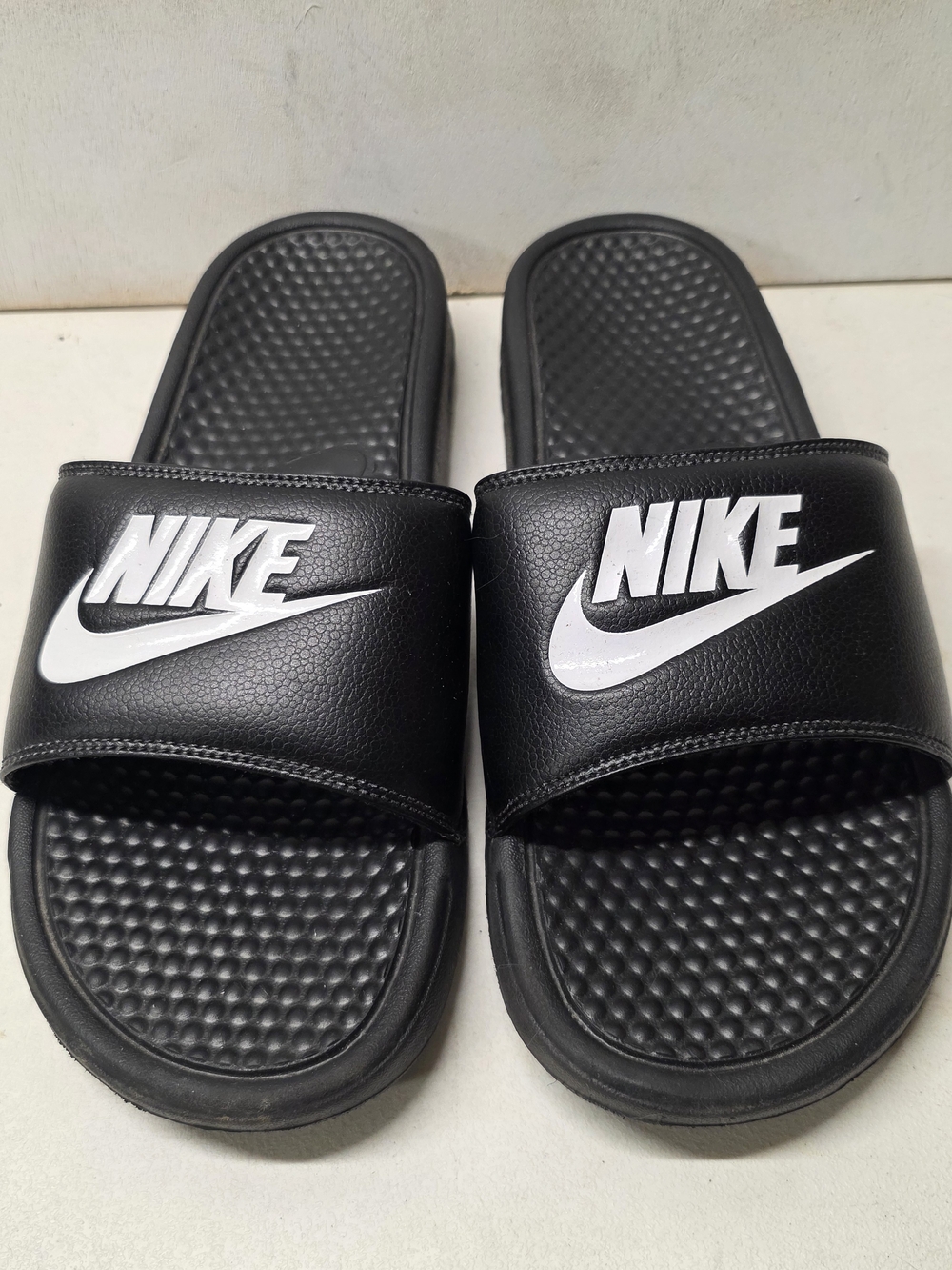Nike Benassi JDI Slides Men’s Size 11 Black White 343880-090 Sandals